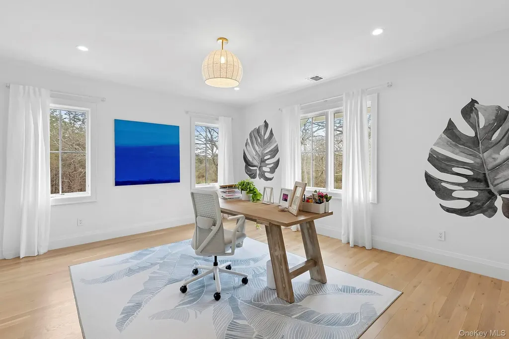 8 Sweetgrass Road Westhampton NY 11977