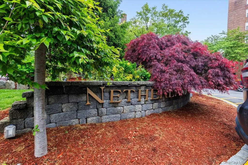 5645 Netherland Avenue Bronx NY 10471