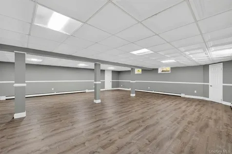 18 Millbank Road Poughkeepsie NY 12603