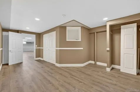 18 Millbank Road Poughkeepsie NY 12603