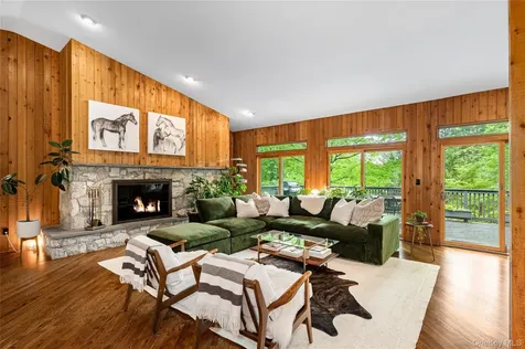 3 Banks Hill Road Pleasantville NY 10570