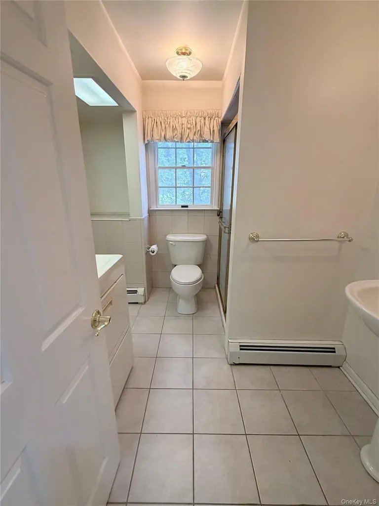 216 Maple Avenue Monroe NY 10950