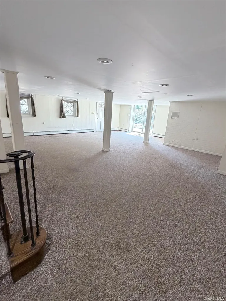 216 Maple Avenue Monroe NY 10950
