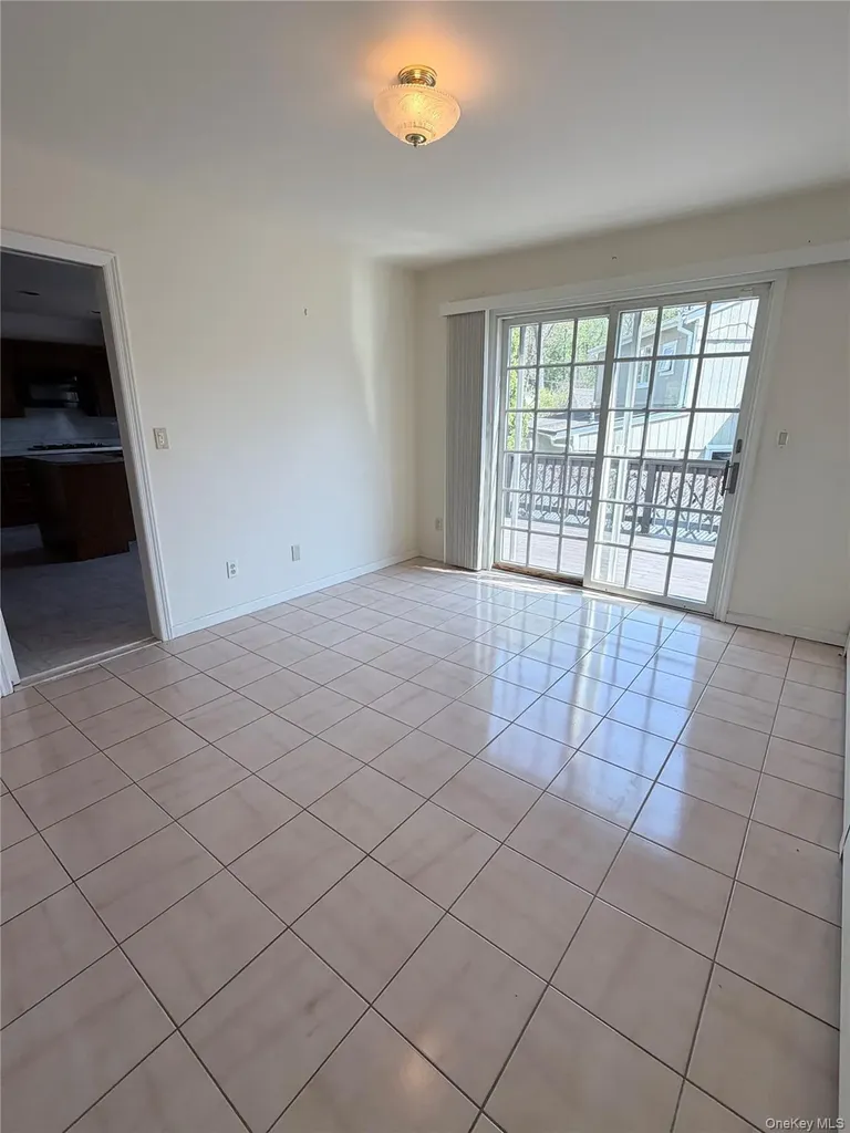 216 Maple Avenue Monroe NY 10950
