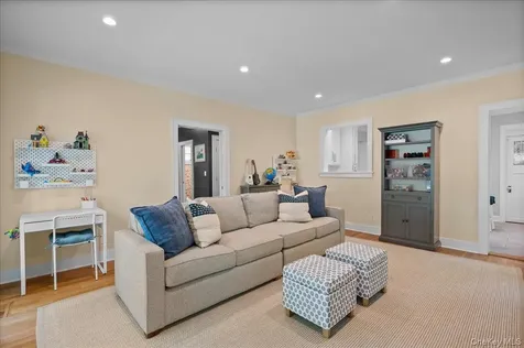 18 Wildwood Road Larchmont NY 10538