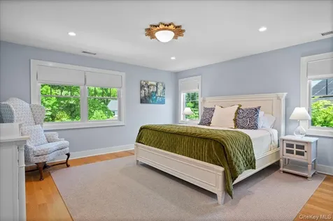18 Wildwood Road Larchmont NY 10538
