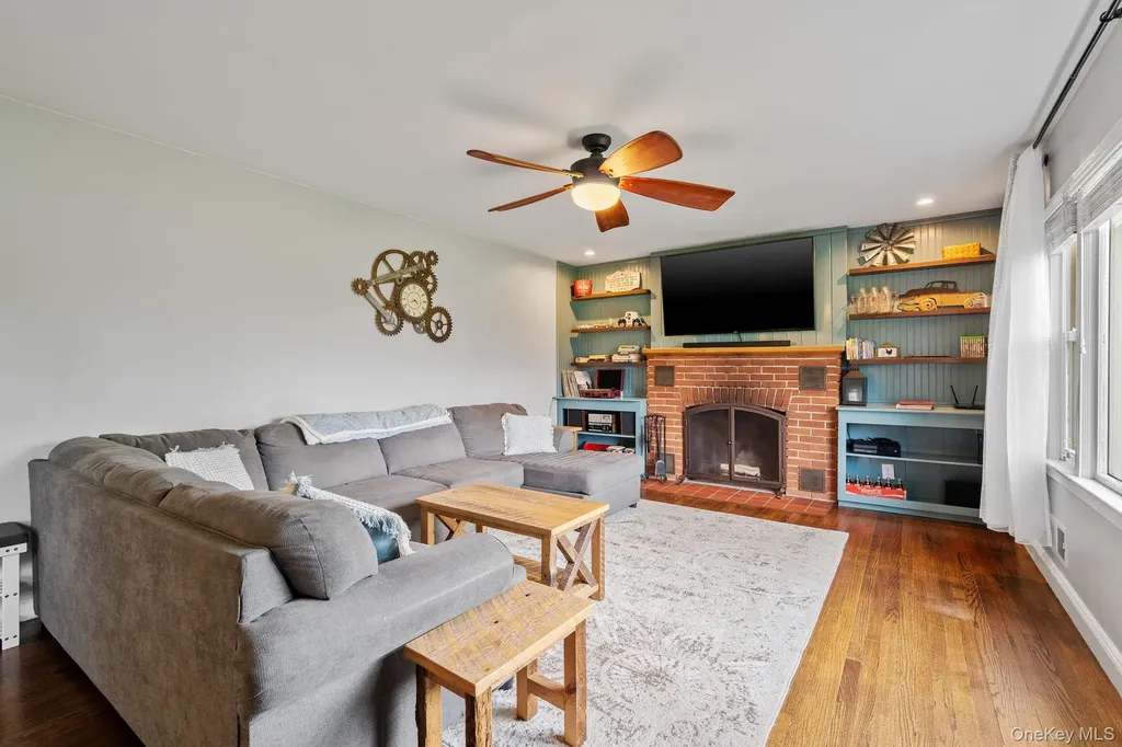 1327 County Route 17 Walden NY 12586
