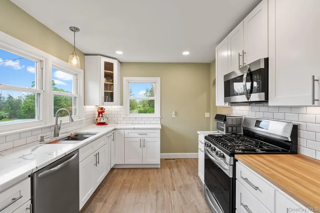 1327 County Route 17 Walden NY 12586