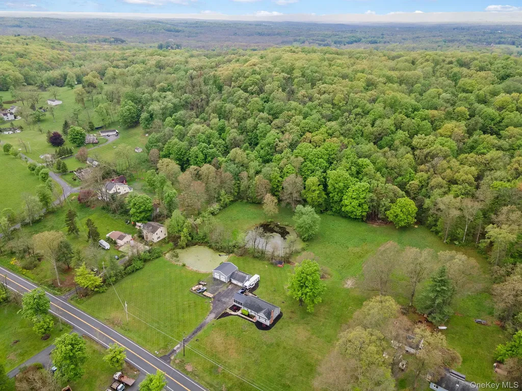 1327 County Route 17 Walden NY 12586