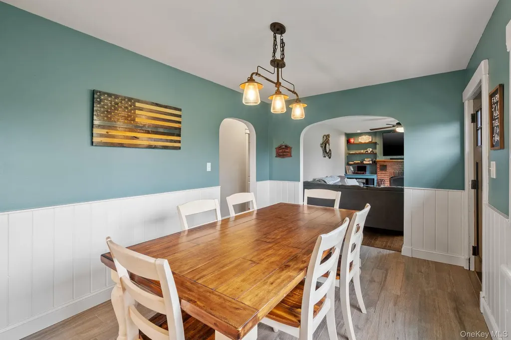 1327 County Route 17 Walden NY 12586