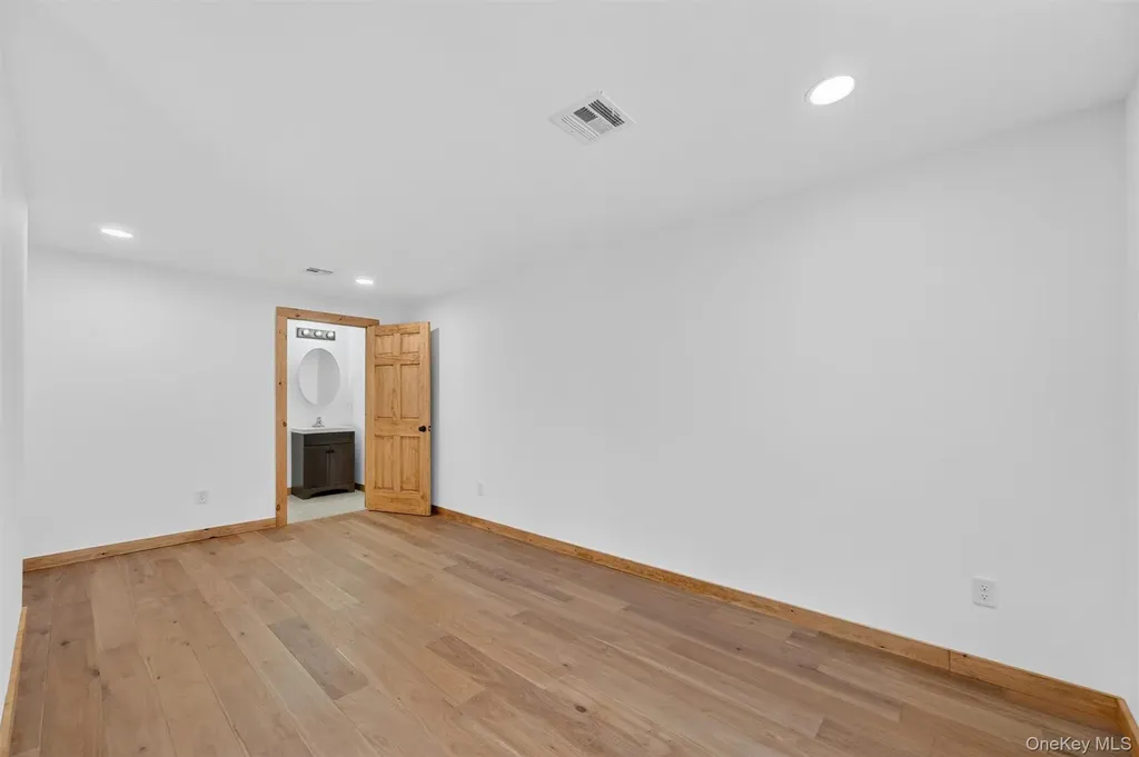71 Blacks Road Kingston NY 12401