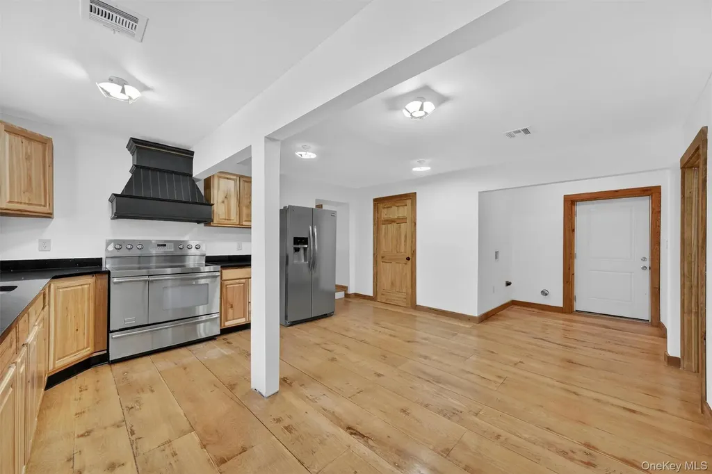 71 Blacks Road Kingston NY 12401