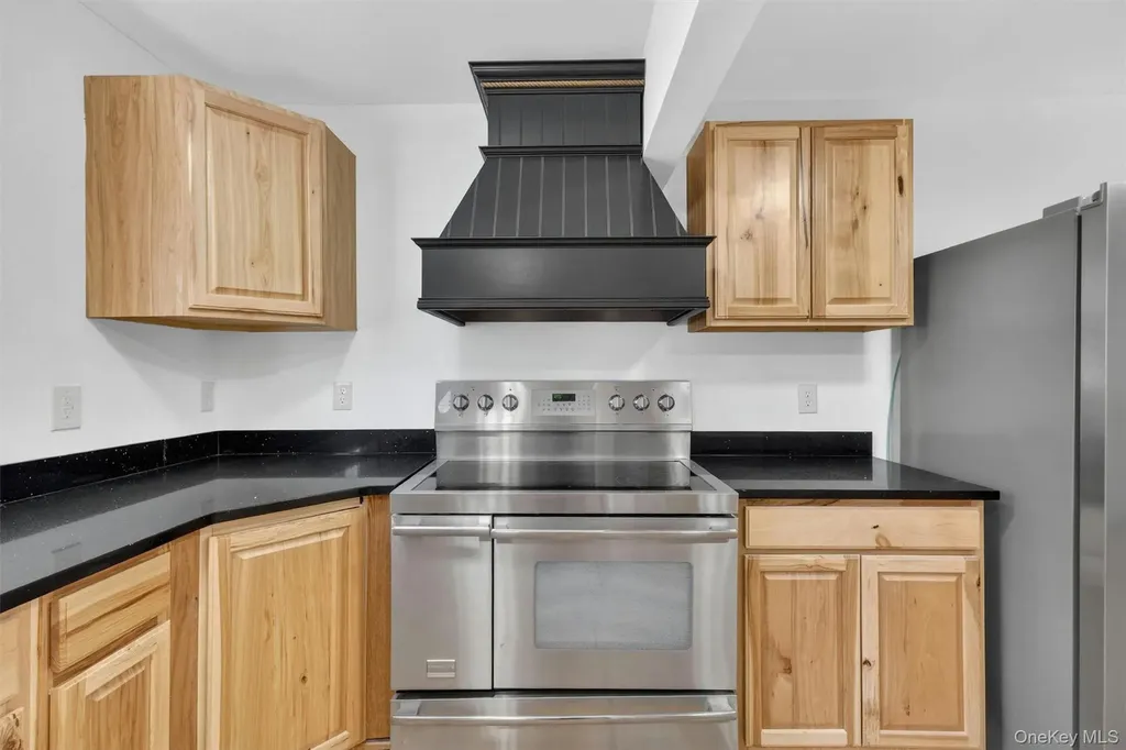 71 Blacks Road Kingston NY 12401