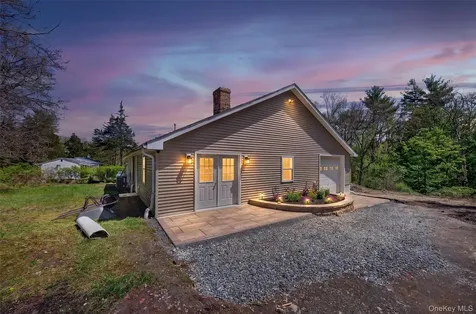 71 Blacks Road Kingston NY 12401