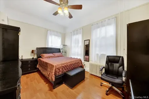 4521 Carpenter Avenue Bronx NY 10470