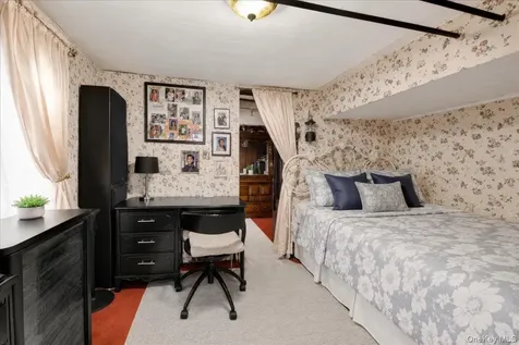 4521 Carpenter Avenue Bronx NY 10470