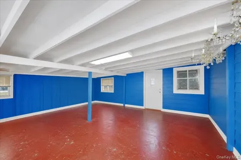 4521 Carpenter Avenue Bronx NY 10470