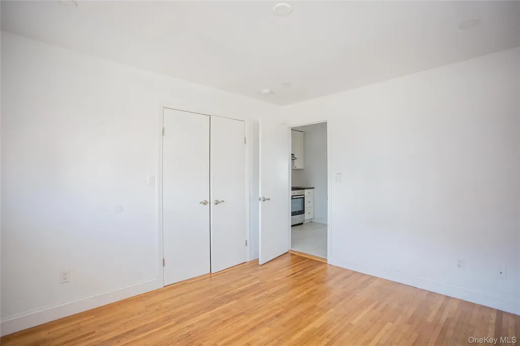 330 E Broadway Long Beach NY 11561