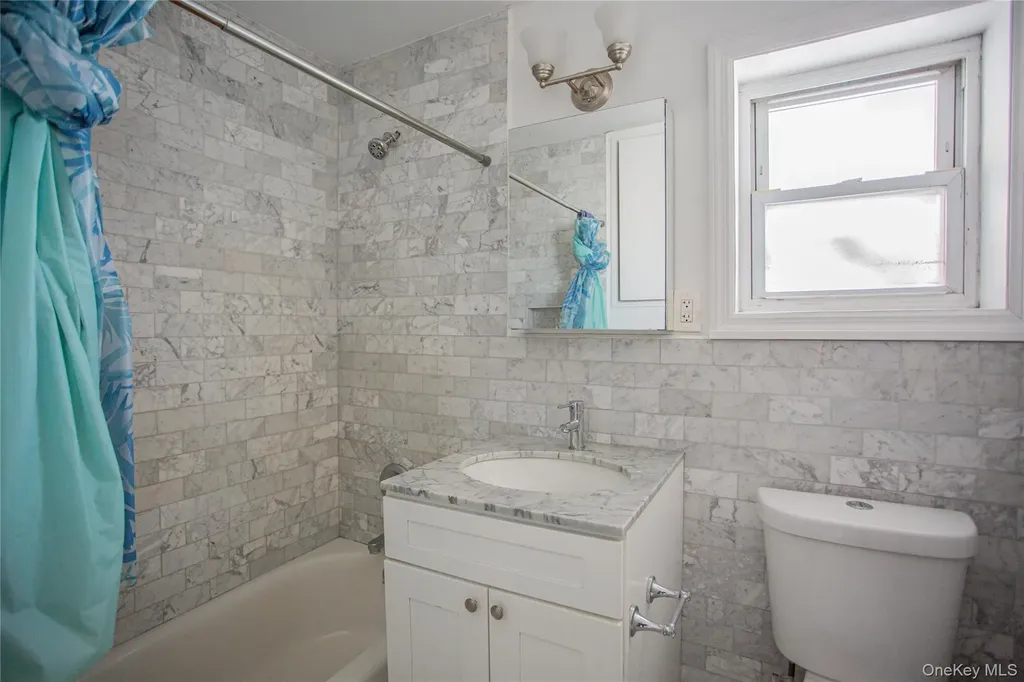 330 E Broadway Long Beach NY 11561