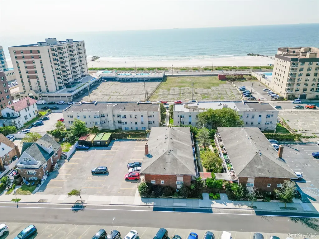 330 E Broadway Long Beach NY 11561