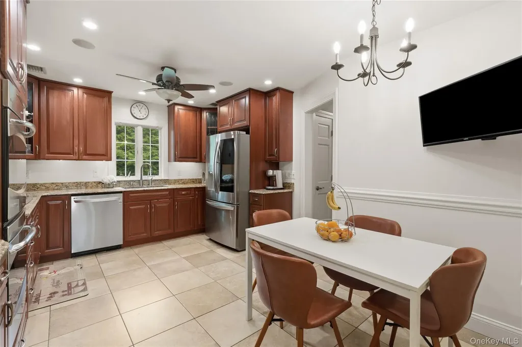 123 Hilburn Road Scarsdale NY 10583