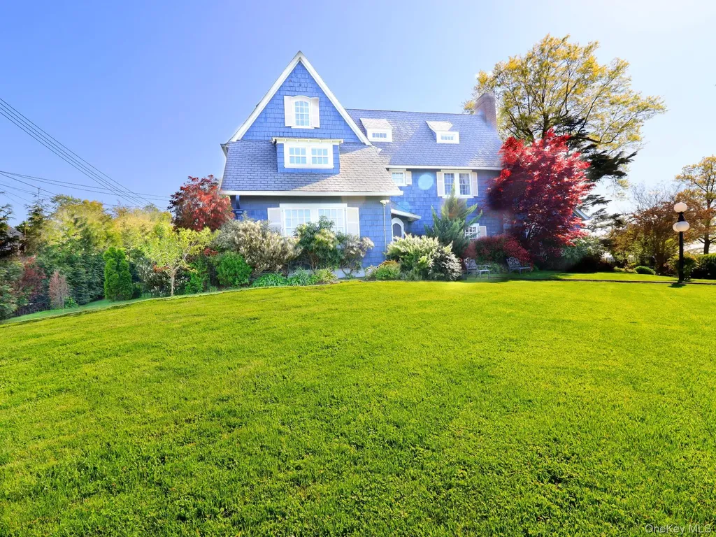 1120 Shore Road Little Neck NY 11363