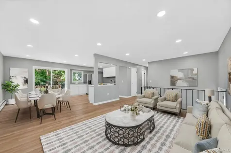 8 Mockingbird Lane Poughkeepsie NY 12601