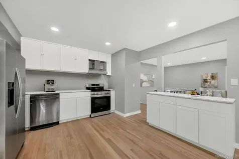 8 Mockingbird Lane Poughkeepsie NY 12601