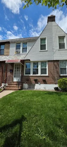 6504 77TH Place Middle Village NY 11379
