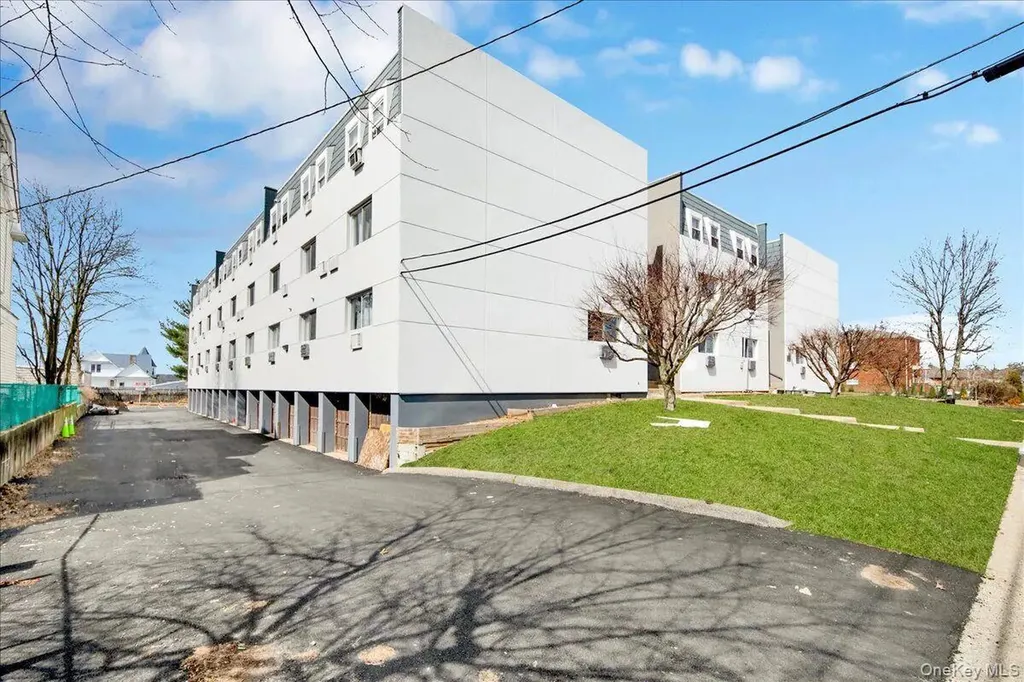 191 Park Avenue Yonkers NY 10703