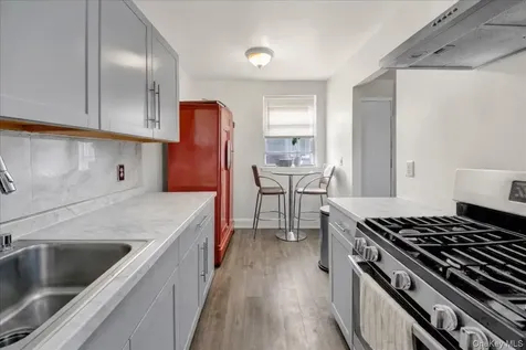 191 Park Avenue Yonkers NY 10703