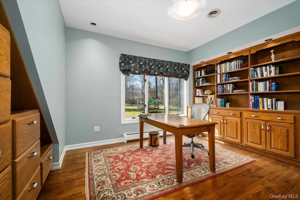 11 Baker Lane Suffern NY 10901