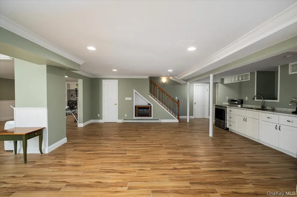 11 Baker Lane Suffern NY 10901