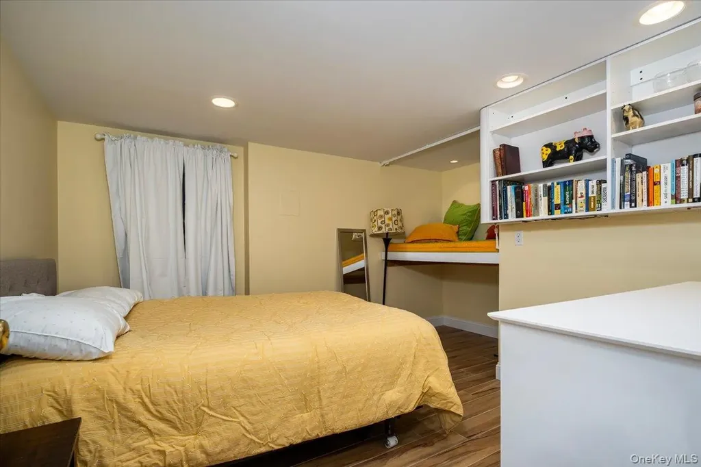 11 Baker Lane Suffern NY 10901