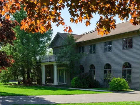 11 Baker Lane Suffern NY 10901