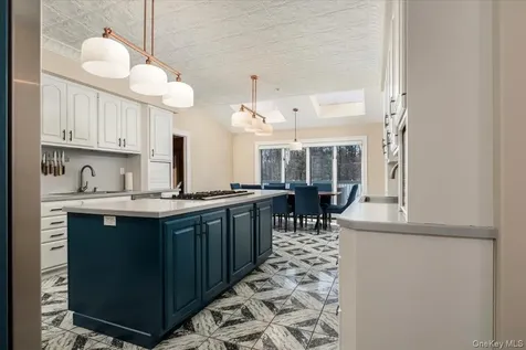 11 Baker Lane Suffern NY 10901