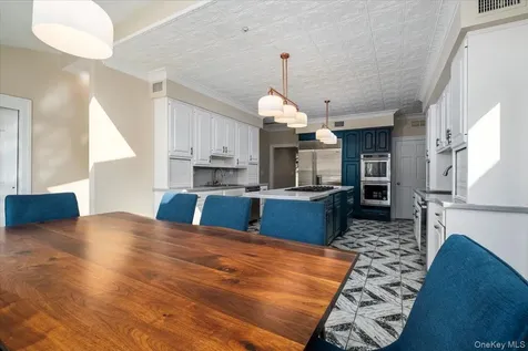 11 Baker Lane Suffern NY 10901