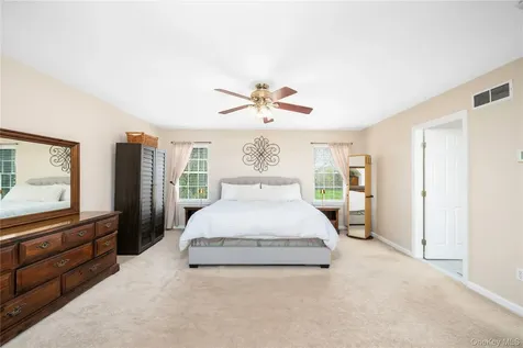 165 Roosevelt Drive Poughquag NY 12570