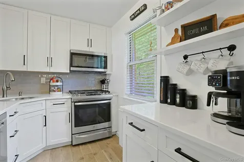165 S Buckhout S Irvington NY 10533