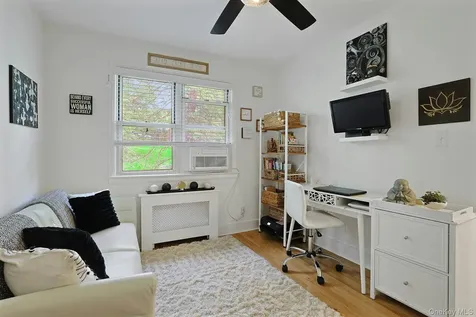 165 S Buckhout S Irvington NY 10533
