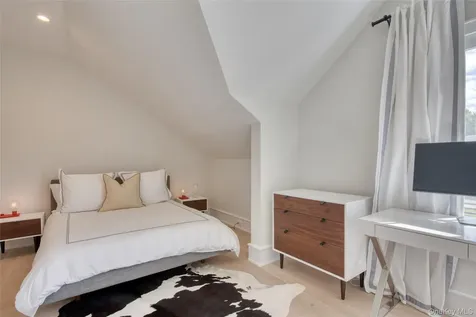 172 Narrow Lane E Sagaponack NY 11962