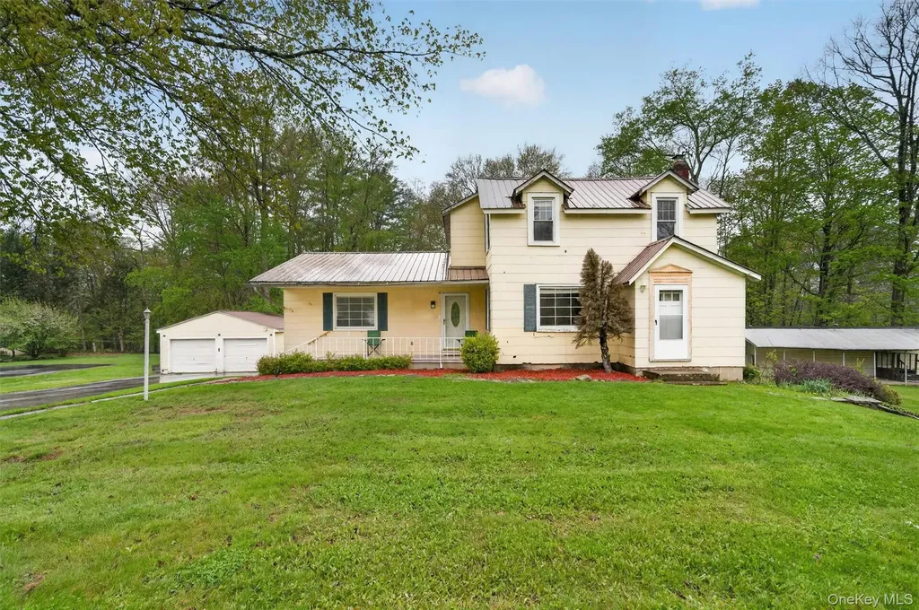 6355 State Route 42 Woodbourne NY 12788