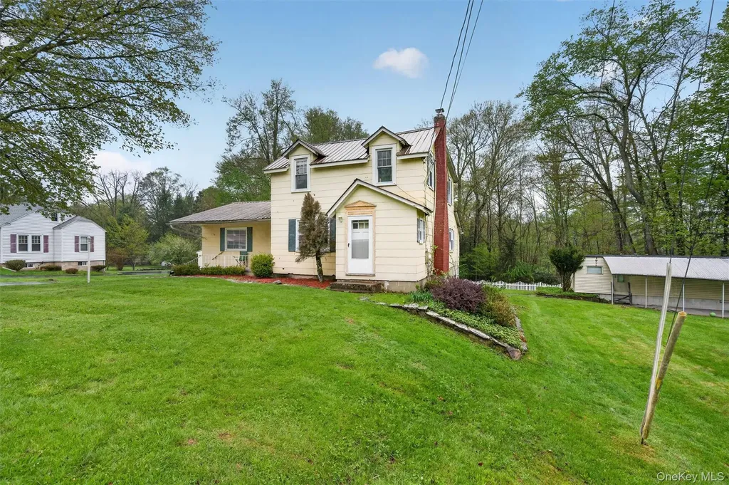 6355 State Route 42 Woodbourne NY 12788