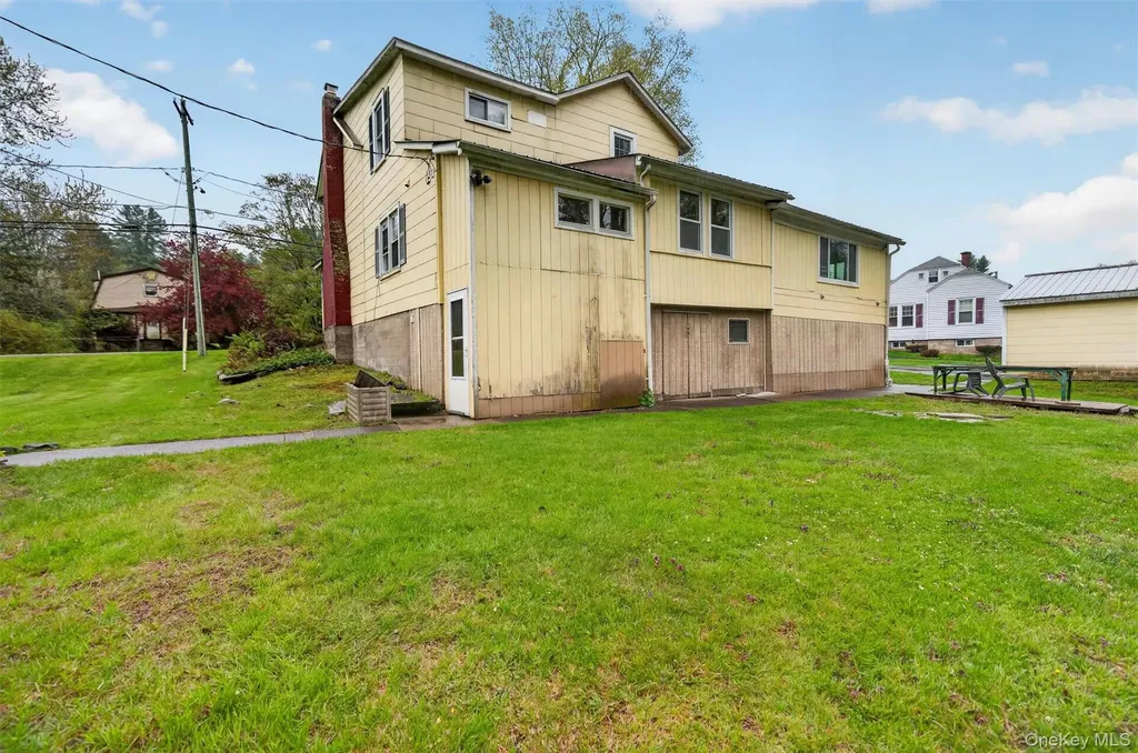 6355 State Route 42 Woodbourne NY 12788