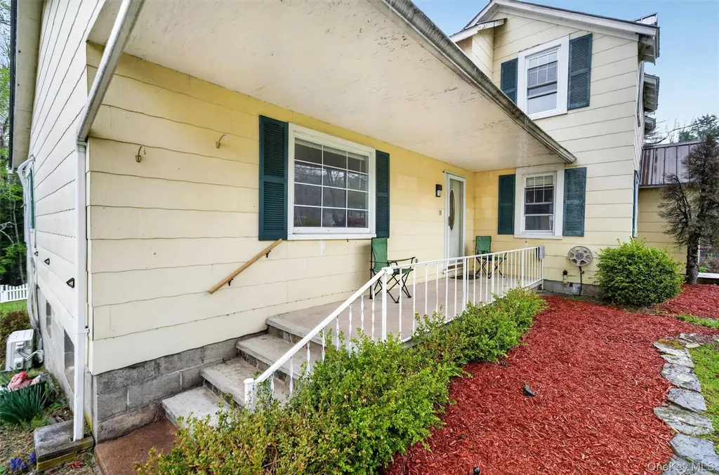 6355 State Route 42 Woodbourne NY 12788
