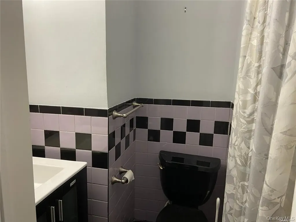 541 E Park Avenue Long Beach NY 11561