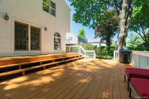 27 Valentine Road Briarcliff Manor NY 10510