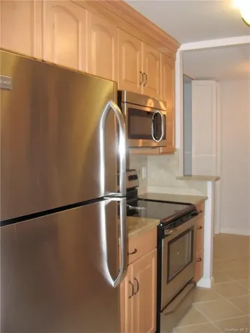 300 High Point Drive Hartsdale NY 10530