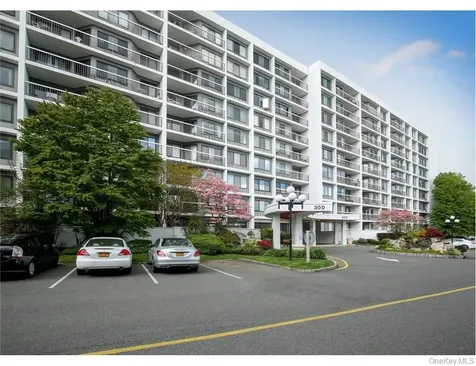 300 High Point Drive Hartsdale NY 10530