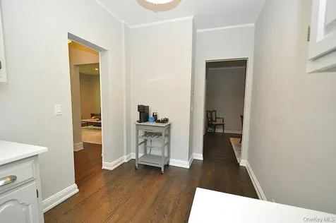 143 Garth Road Scarsdale NY 10583